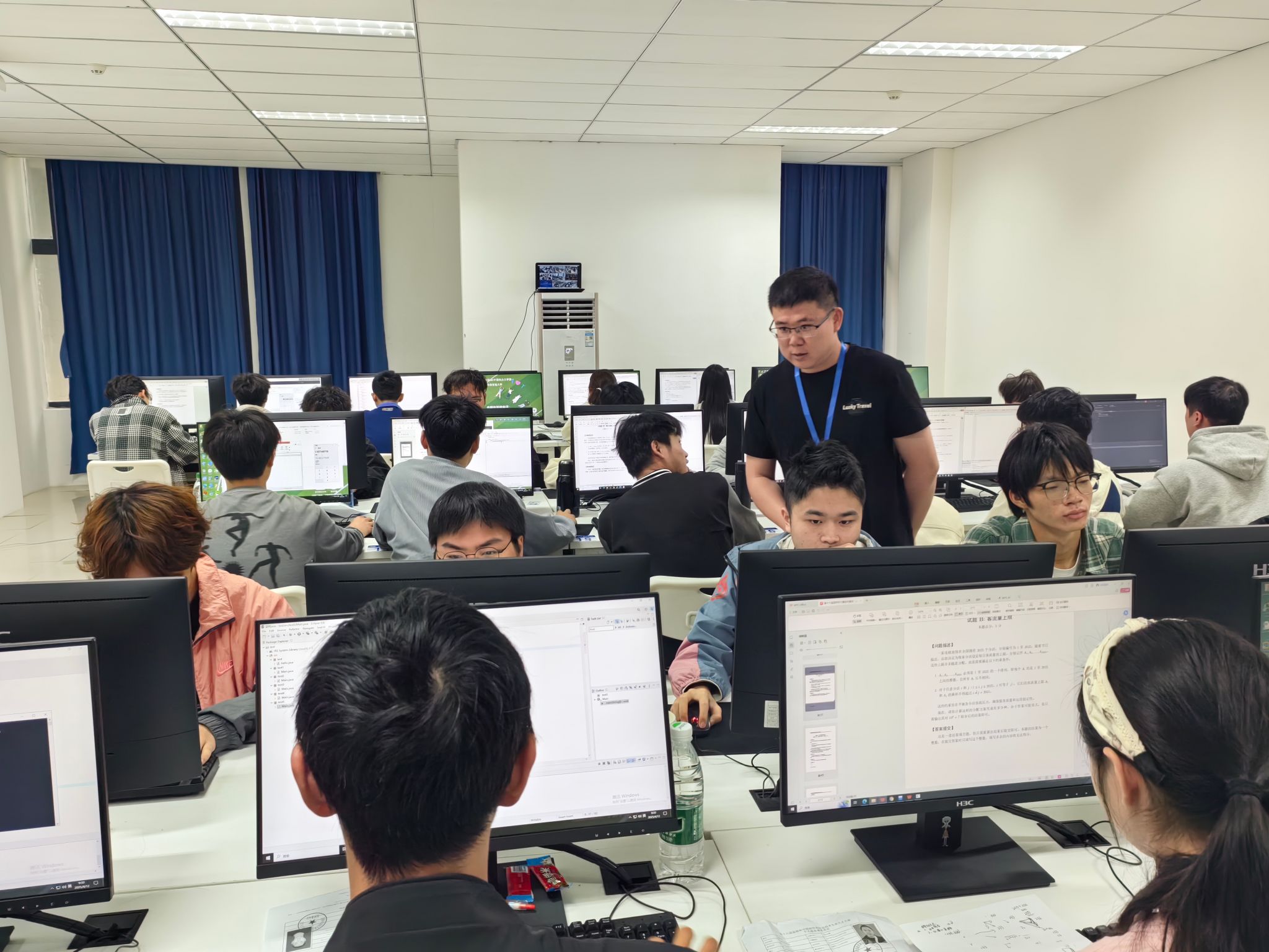 第十六届蓝桥杯省赛在重庆移通学院圆满举办 双校区联动，千余学子展信息科技风采